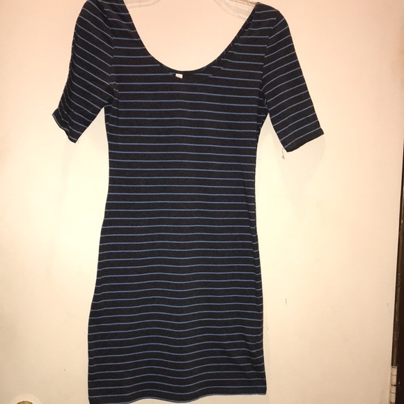 Xhilaration Dresses & Skirts - Xhilaration Bodycon Dress NWOT Small